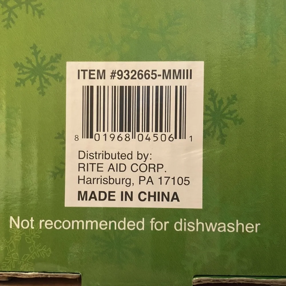 FINAL MARKDOWN Box of Christmas spreaders